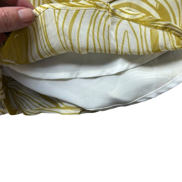 Pilcro Yellow and Cream Floral Blouse - Picture 7 of 10